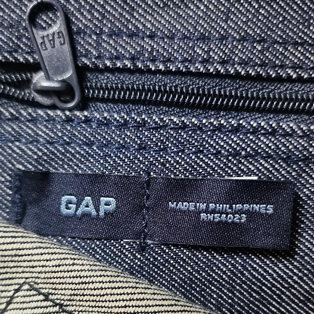 GAP | NWT Lightweight Navy Denim Laptop Shoulder Messenger‎ School Bag Pockets